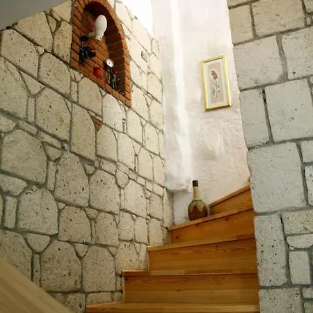 ベッド・アンド・ブレックファスト Degirmenli