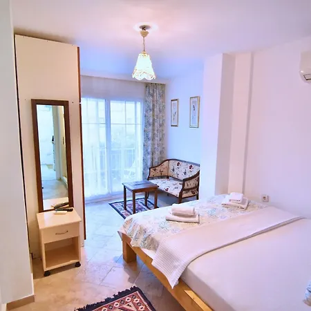 Degirmenli Nocleg ze śniadaniem Alaçatı