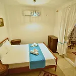 Degirmenli Bed & Breakfast Alaçatı