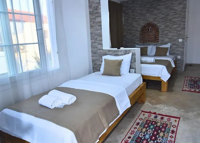 Oda ve Kahvaltı Degirmenli